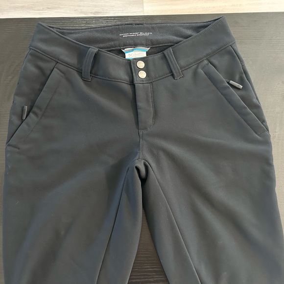 Women’s Columbia waterproof ski pants. - Picture 2 of 4